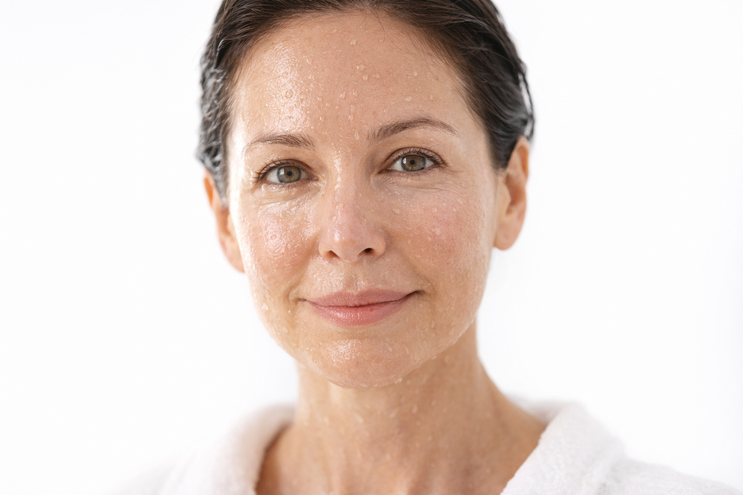 Ice Ritual Face Bowl — Depuff, Glow & Reset